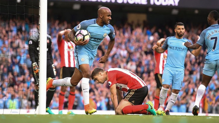 Με… αυτογκόλ η Σίτι, 2-1 τη Σάντερλαντ