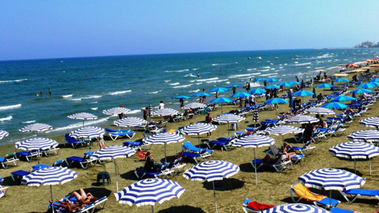 Ρόδος: Πρόστιμα σε καταπατητές του αιγιαλού