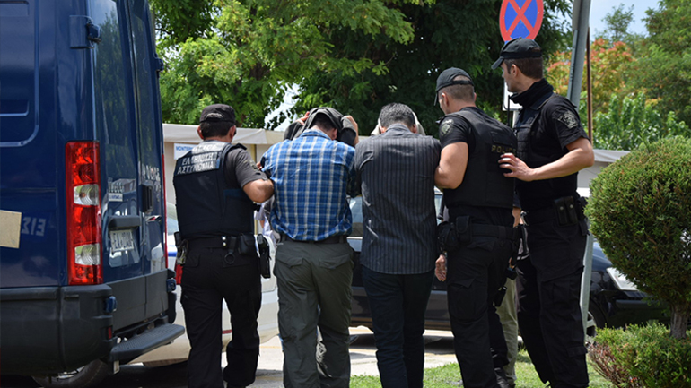 Επίσημο αίτημα της Άγκυρας για την έκδοση των 8 Τούρκων στρατιωτών