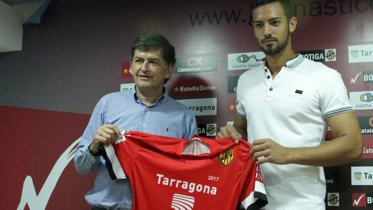 Aπέκτησε τον Μάρι η Μάντσεστερ Σίτι