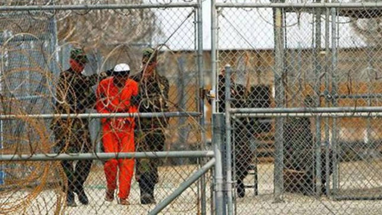 ΗΠΑ: Μετέφεραν 15 κρατούμενους του Γκουαντάναμο στα Ηνωμένα Αραβικά Εμιράτα