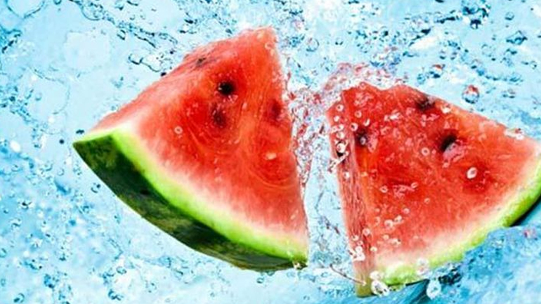 Το καλοκαιρινό φρούτο που το ονομάζουν «βιάγκρα της φύσης»