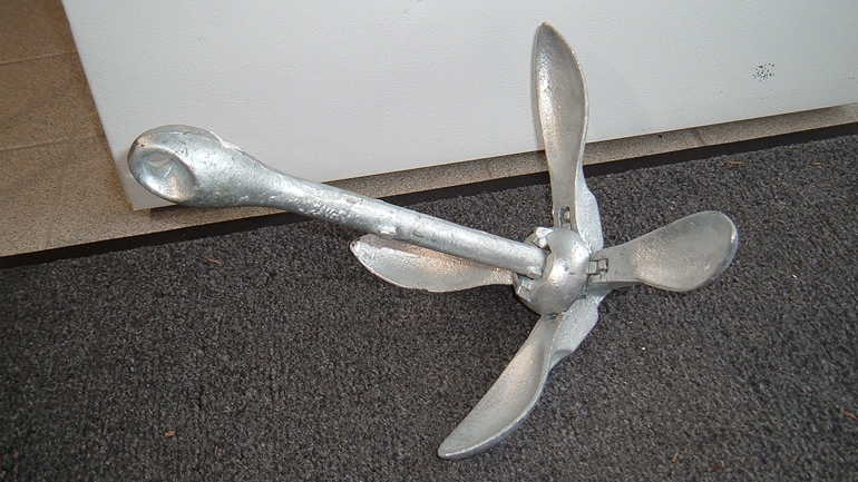 Περιπέτεια εν πλω λόγω…. χαμένης άγκυρας