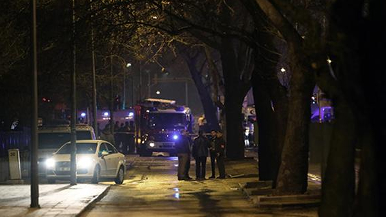 Τουρκία: Αυτοκίνητο παγιδευμένο με εκρηκτικά ανατινάχθηκε στην επαρχία Βαν Τουρκία: Αυτοκίνητο παγιδευμένο με εκρηκτικά ανατινάχθηκε στην επαρχία Βαν