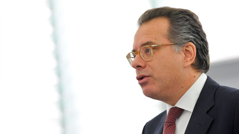 Κουμουτσάκος: «Στρατηγικός στόχος της κυβέρνησης είναι το μονοπώλιο στην ενημέρωση»