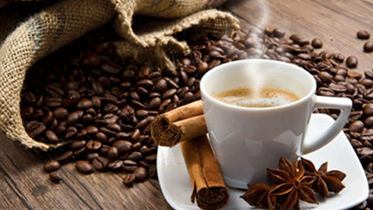 Γεμίστε τις κούπες: Ο καφές παρατείνει τη ζωή!