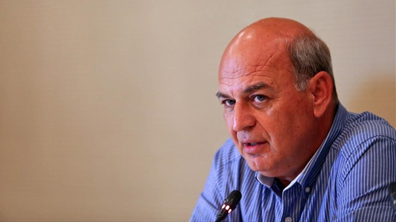 Ο Βαγγέλης Γραμμένος υποψήφιος της αντιπολίτευσης για τις εκλογές στην ΕΠΟ