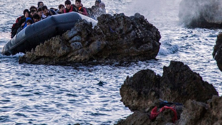 Διάσωση 61 προσφύγων ανοιχτά της Μυτιλήνης