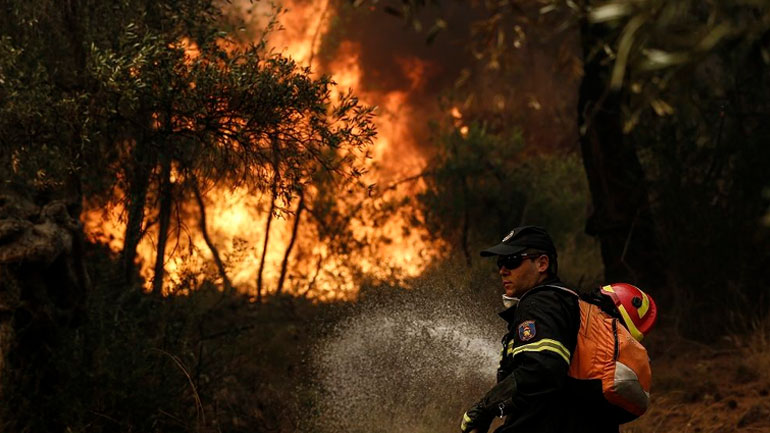 Η Πυροσβεστική αντιμετώπισε 106 πυρκαγιές το τελευταίο 24ωρο