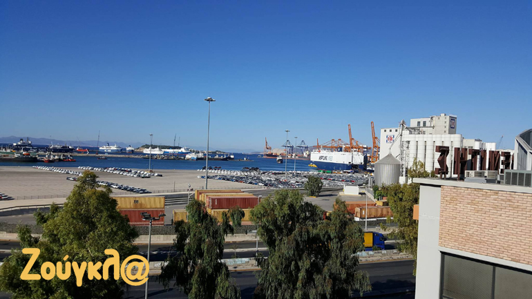 Καινούργια αυτοκίνητα έτοιμα να μεταφερθούν στα logistics των εταιρειών και να προετοιμαστούν για το νέο τους ιδιοκτήτη...