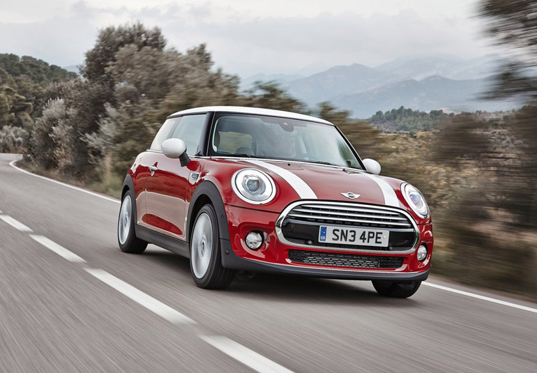 Το κλασικό MINI στην έκδοση ONE είναι η πιο προσιτή πρόταση της μάρκας...