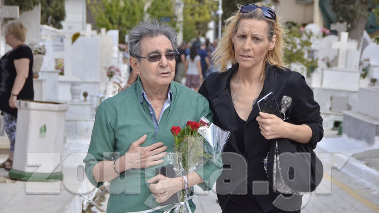 Ο Τέρης Χρυσός