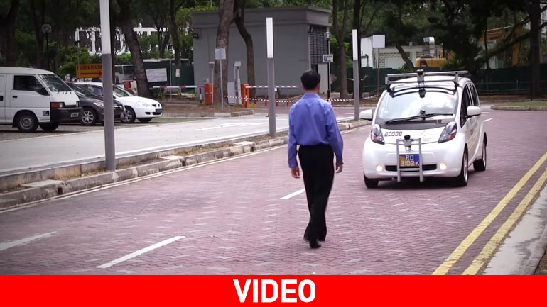 Δοκιμάζουν ταξί χωρίς… οδηγό!