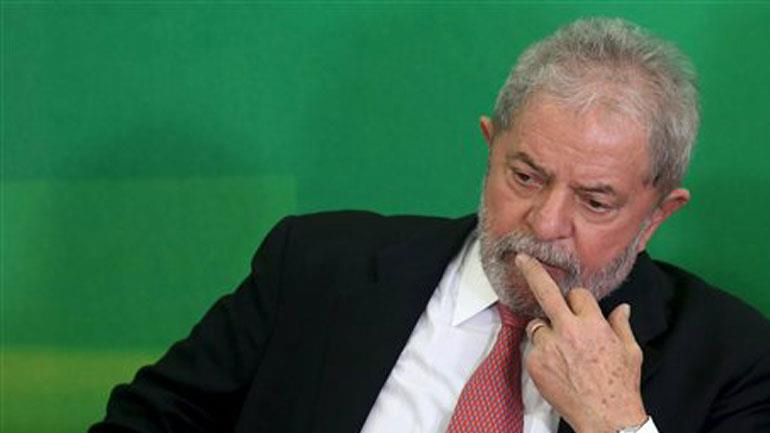 Βραζιλία: Η αστυνομία εισηγείται απαγγελία κατηγοριών στον πρώην πρόεδρο Λούλα
