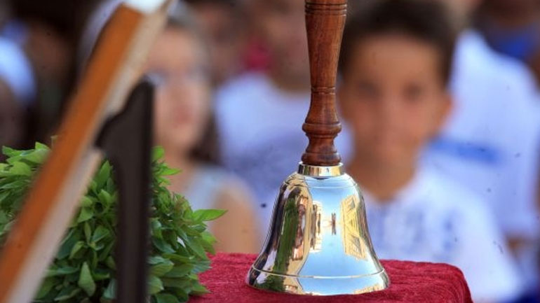 Τέλη Σεπτεμβρίου το σχολικό κουδούνι για 18.000 προσφυγόπουλα