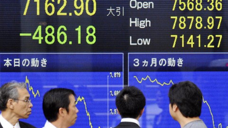 Ισχυρή άνοδος για τον Nikkei χάρη στο αδύναμο γιεν