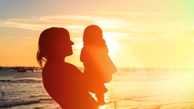 Η Γερμανία υποχρεώνει τις μητέρες να αποκαλύπτουν το βιολογικό πατέρα του παιδιού τους