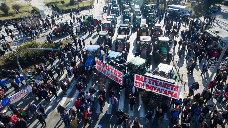 Στη ΔΕΘ με συλλαλητήριο οι αγρότες
