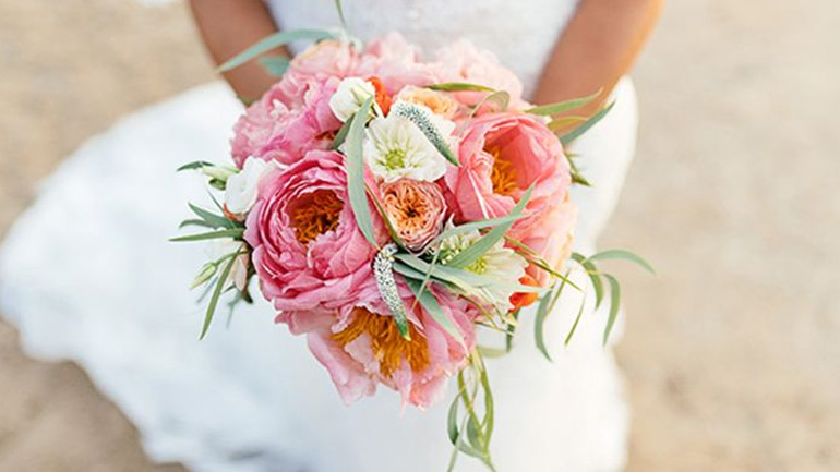 Οι ρομαντικές ανθοδέσμες για το καλοκαίρι 2016