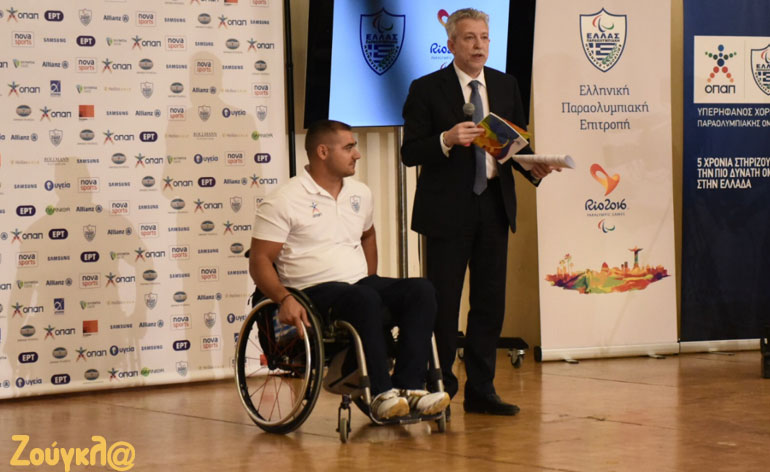 Ο Σταύρος Κοντονής, υφ. αθλητισμού