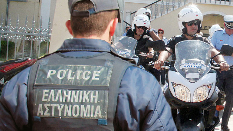 Αποδέσμευση 700 αστυνομικών από τη φύλαξη προσώπων και εγκαταστάσεων
