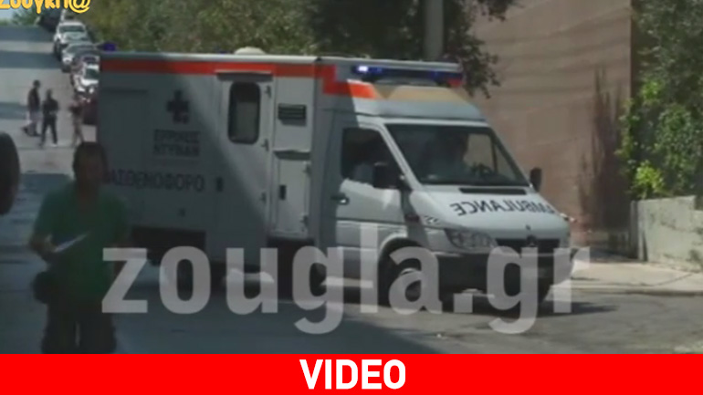 Έφυγε από τη Γ.Γ. Ενημέρωσης με μάσκα οξυγόνου και φορείο