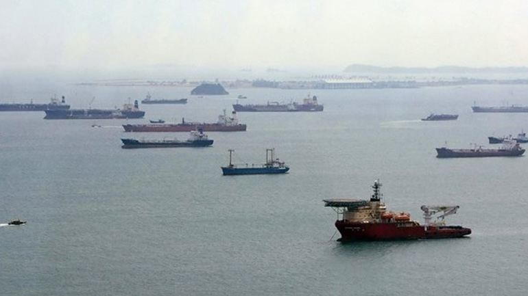 Μειώθηκε η δύναμη του εμπορικού στόλου