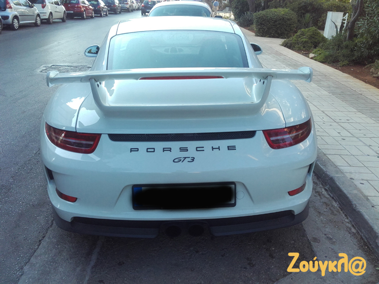 H πίσω αεροτομή βγάζει μάτια...