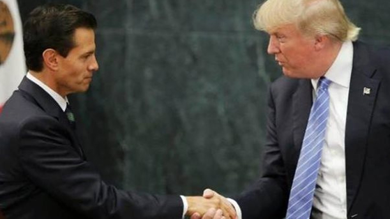 «Το Μεξικό θα πληρώσει για το τείχος» επιμένει ο Τραμπ