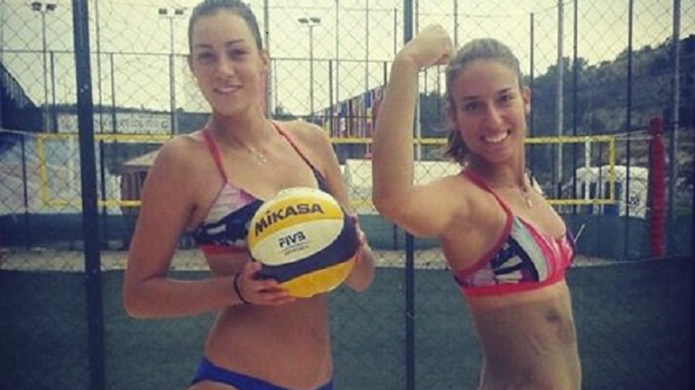 Μπιτς βόλεϊ: Νίκη και κυρίως ταμπλό για Μαναβή και Παρισάκη