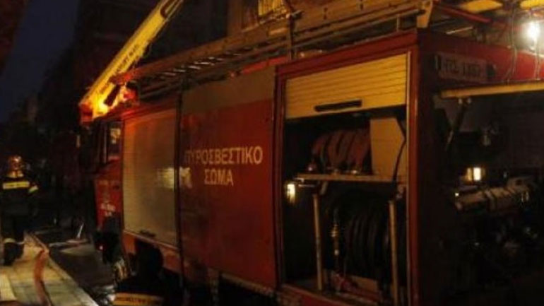 Υπό έλεγχο η φωτιά στο εργοστάσιο χυμοποιίας στην Νέα Κίο