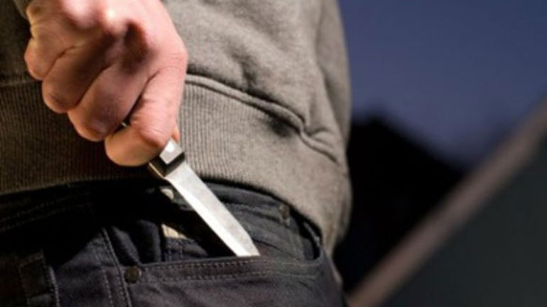 Θεσσαλονίκη: Μαχαιρωμένος νοσηλεύεται άνδρας μετά από διαπληκτισμό σε καφετέρια