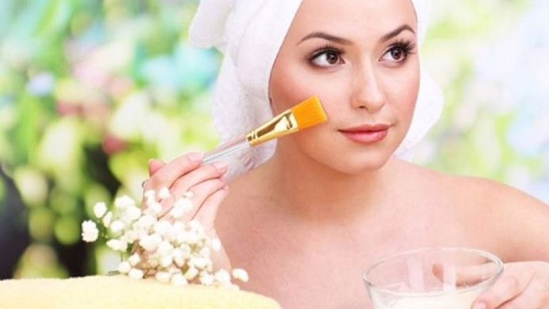 Μάσκα για την καταπολέμηση της ακμής