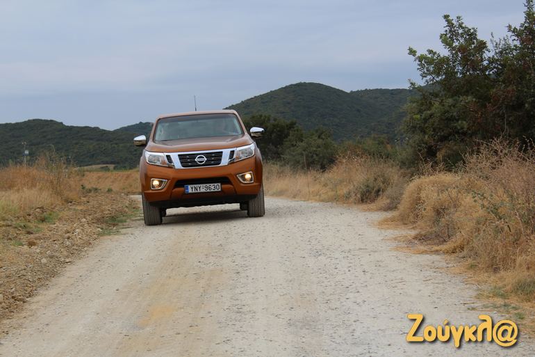 Για να ανακαλύψεις την περιοχή πρέπει να καλύψεις αρκετό χωματόδρομο...