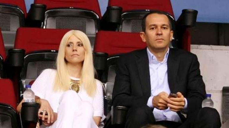 Θρήνος στον Ολυμπιακό: Πέθανε στα 42 της η σύζυγος του Γιώργου Αγγελόπουλου