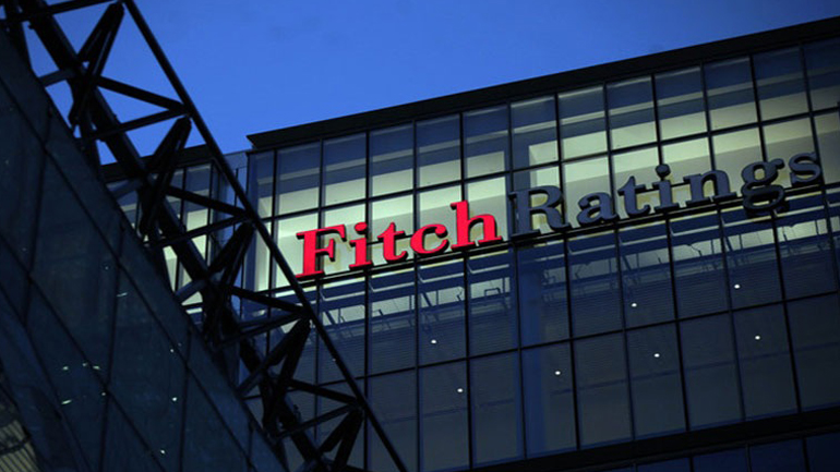 Fitch: Επιβεβαιώνει το “CCC” της Ελλάδος