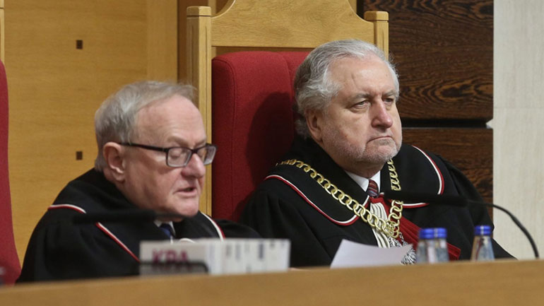 Πολωνία: Οι δικαστές καταγγέλλουν την κατάλυση της διάκρισης των εξουσιών