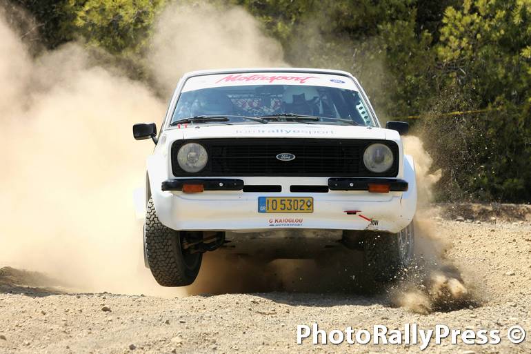 Σκαπτικό... Ford Escort MK2!!! Στο τιμόνι ο Βασίλης Μάνος και συνοδηγός ο Γιώργος Καϊόγλου