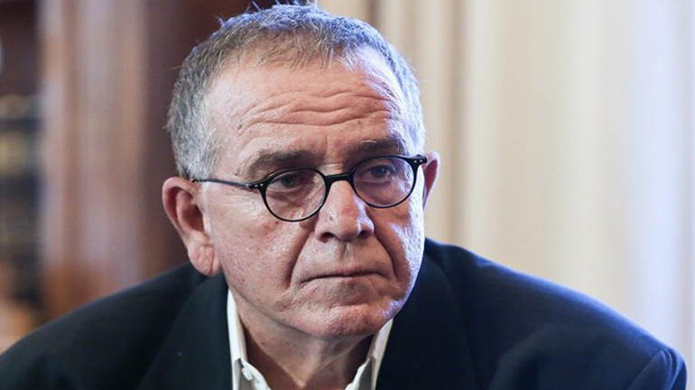 “Μεταφορά προσφύγων στην ηπειρωτική χώρα για αποσυμφόρηση των νησιών”