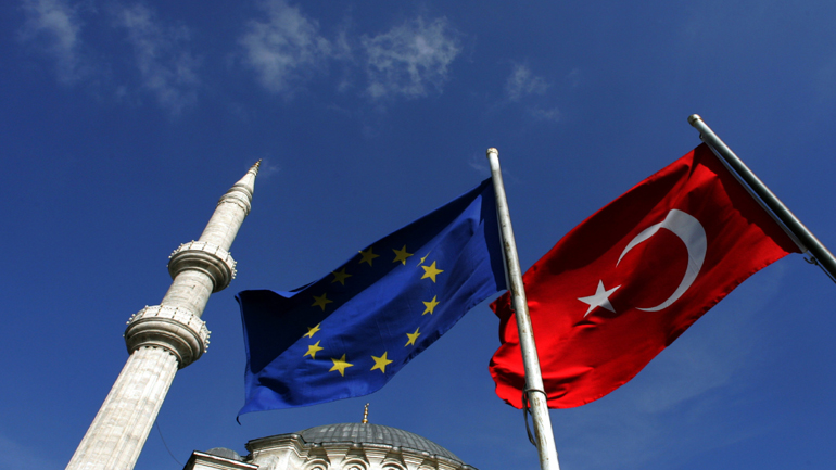 “Χαλαρώνουν” οι ταξιδιωτικοί κανονισμοί στο τέλος του έτους για την Τουρκία