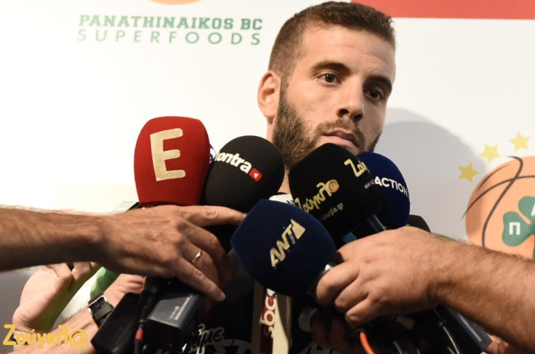 Ο Νίκος Παππάς