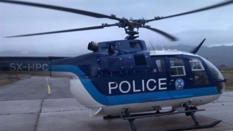 Eλικόπτερο της ΕΛ.ΑΣ στα μέτρα κατά τη διάρκεια των διαδηλώσεων στη ΔΕΘ