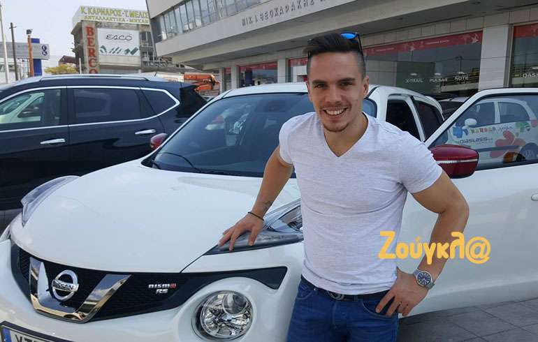 O Λευτέρης Πετρούνιας με την κορυφαία έκδοση του Nissan Juke...