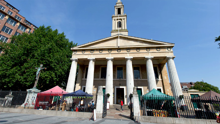 Βρετανία: Μετάβαση στις ανανεώσιμες πηγές ενέργειας για χιλιάδες εκκλησίες