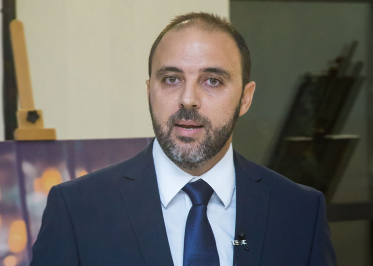 O Μάνος Δρακωτός...