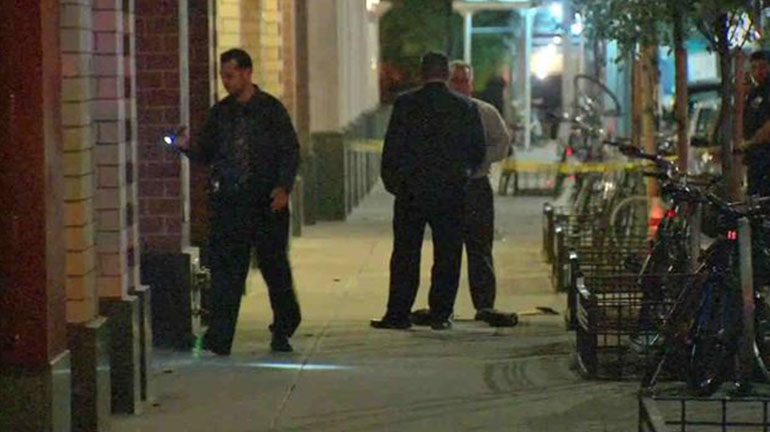 Αιματηρό περιστατικό στο Μπρούκλιν – Ένας νεκρός από πυροβολισμούς στη λεωφόρο Κεντ