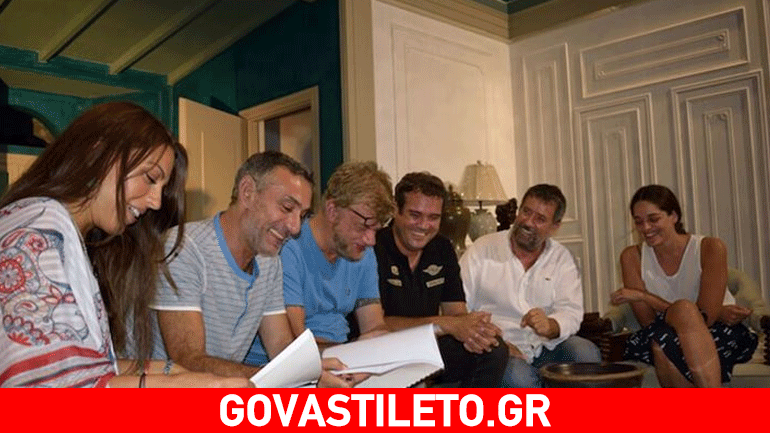 Σπύρος Παπαδόπουλος: Πολύωρες πρόβες για την πρεμιέρα της νέας του θεατρικής παράστασης