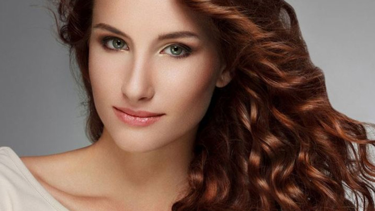 Σπιτικές μάσκες για να μακραίνουν πιο γρήγορα τα μαλλιά σας