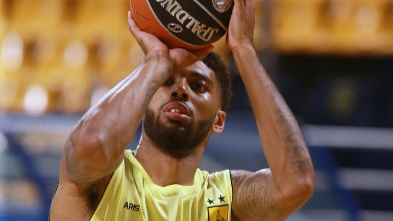 Άρης: Διάστρεμμα ο Μαρμπλ