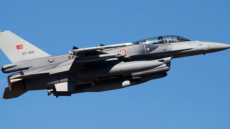 Τουρκικά μαχητικά έπληξαν 12 στόχους στο Β. Ιράκ